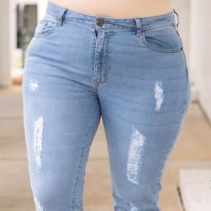 Lucky & Blessed distressed skinny jeans size 18